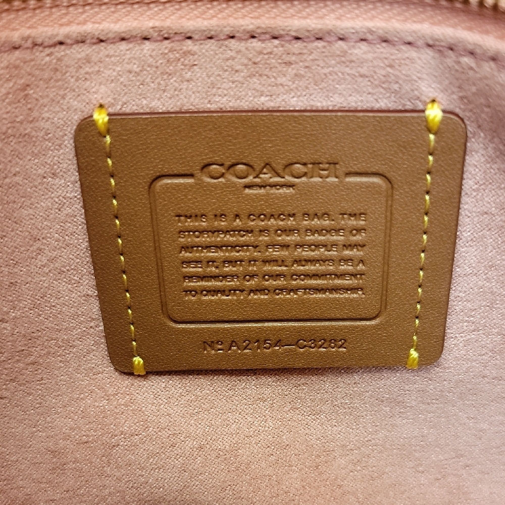 Coach Field Tote 30 In Signature Jacquard No. C3282 - Picture 11 of 13